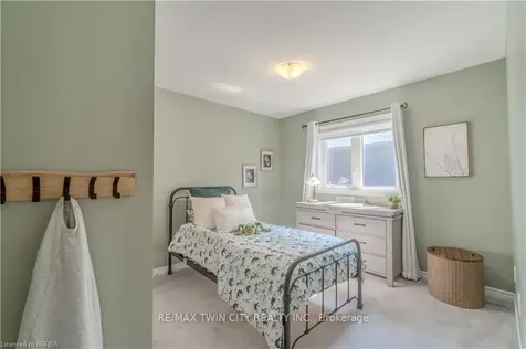 189 Bilanski Farm Road Brantford ON N3S 0J4