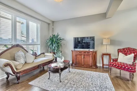 380 Lake Street Grimsby ON L3M 0E8