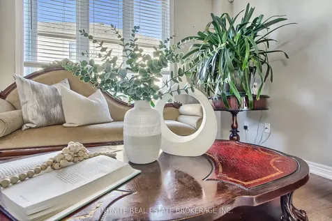 380 Lake Street Grimsby ON L3M 0E8