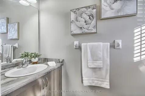 380 Lake Street Grimsby ON L3M 0E8