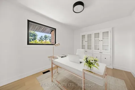 71 Maitland Drive Belleville ON K8N 4Z5