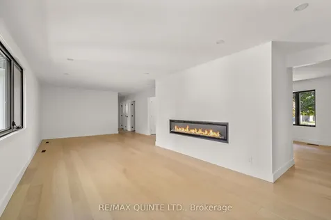 71 Maitland Drive Belleville ON K8N 4Z5