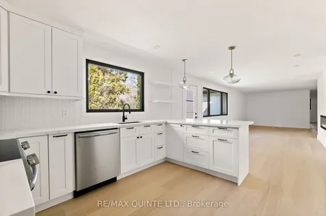 71 Maitland Drive Belleville ON K8N 4Z5