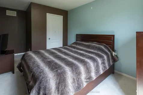 1035 Victoria S Guelph ON N1L 1B3
