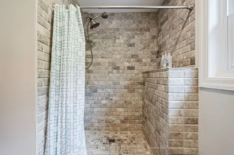 351323 17th Line East Garafraxa ON L9W 7E1