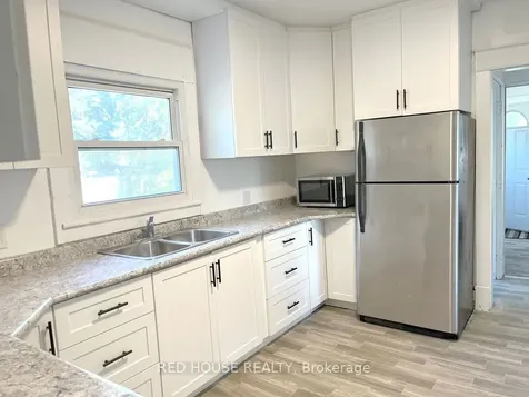 3866 Elm Street Fort Erie ON L0S 1N0