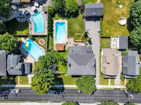 246 Charles Street Belleville ON K8N 3M5