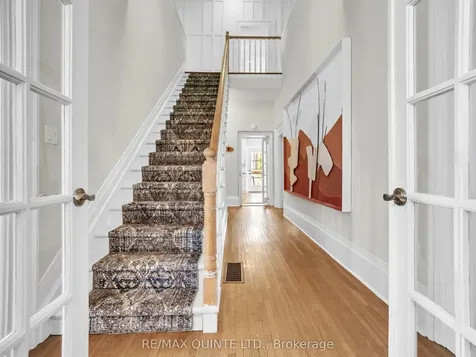 246 Charles Street Belleville ON K8N 3M5