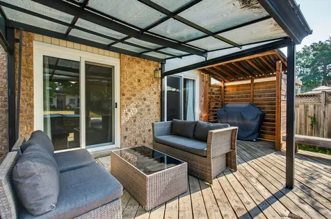 113 Pine Martin Crescent Kitchener ON N2E 3S3