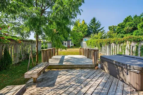 113 Pine Martin Crescent Kitchener ON N2E 3S3