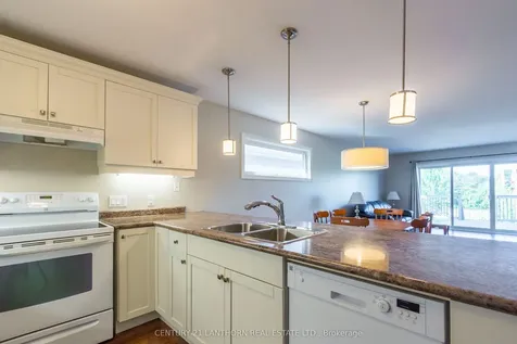 36 Tessa Boulevard Belleville ON K8N 4Z5