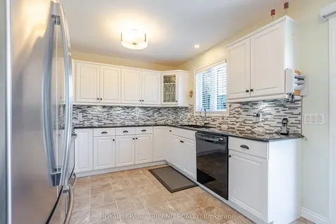 67 Donker Drive St. Thomas ON N5P 4J1