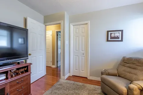 67 Donker Drive St. Thomas ON N5P 4J1