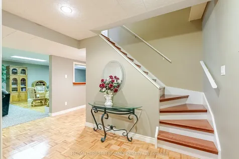 67 Donker Drive St. Thomas ON N5P 4J1