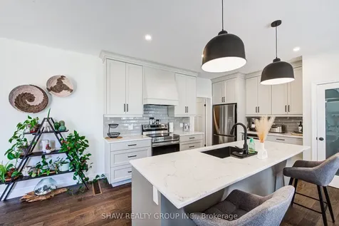 111 Livingston Drive Tillsonburg ON N4G 0J3
