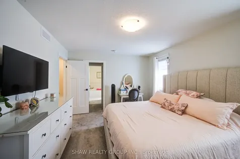 111 Livingston Drive Tillsonburg ON N4G 0J3