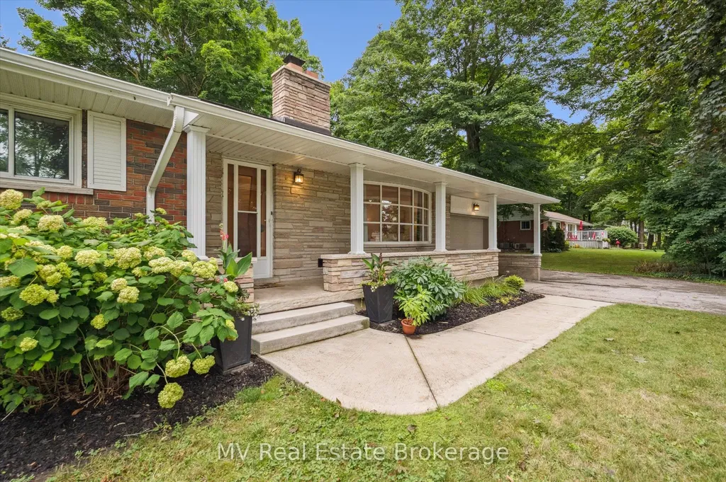 348 Colborne Street Centre Wellington ON N0B 1S0