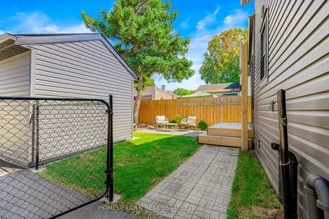 163 Pearl Street W Brockville ON K6V 4C7