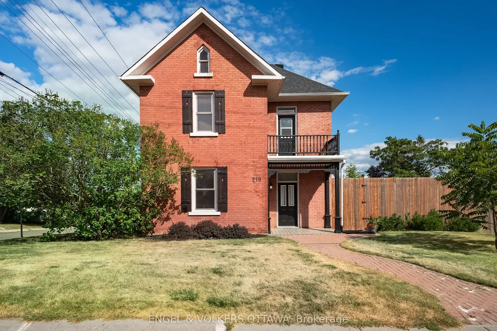 219 John Street N Arnprior ON K7S 2P2