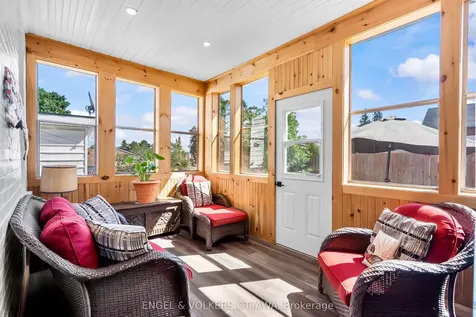 219 John Street N Arnprior ON K7S 2P2