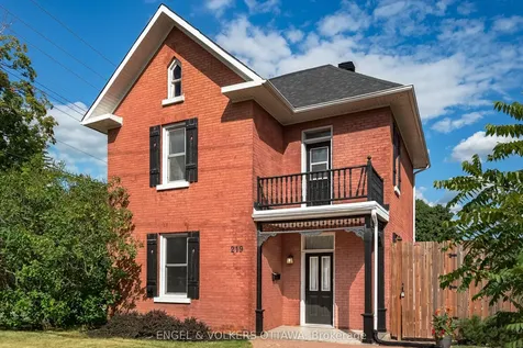219 John Street N Arnprior ON K7S 2P2