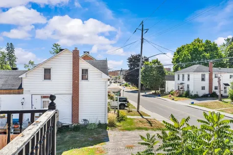 219 John Street N Arnprior ON K7S 2P2