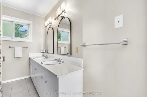 219 John Street N Arnprior ON K7S 2P2