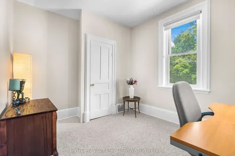 219 John Street N Arnprior ON K7S 2P2