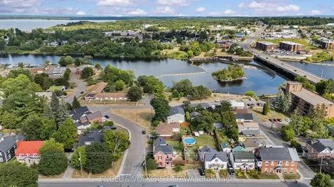 219 John Street N Arnprior ON K7S 2P2