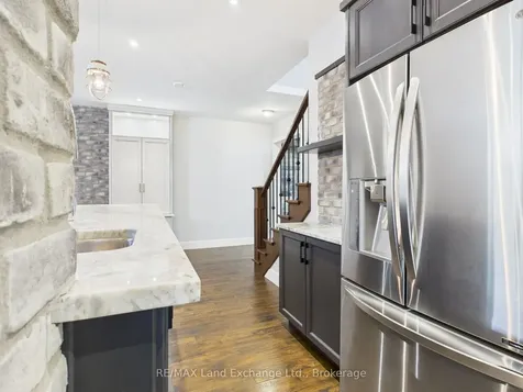 24 Lakefield Drive Kincardine ON N2Z 2N8