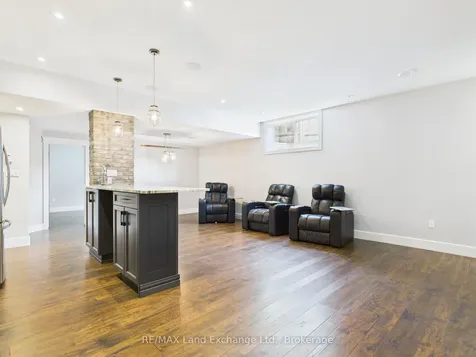 24 Lakefield Drive Kincardine ON N2Z 2N8