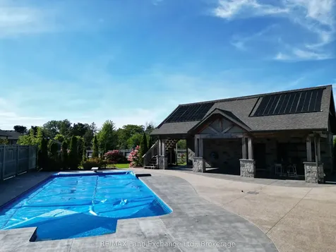 24 Lakefield Drive Kincardine ON N2Z 2N8