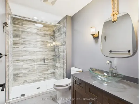 24 Lakefield Drive Kincardine ON N2Z 2N8