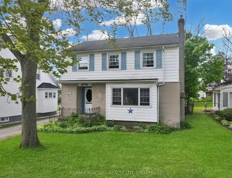 21 Highland Avenue Fort Erie ON L2A 2X6