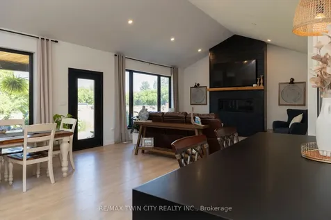 16 Forman Street Brant ON N0E 1R0