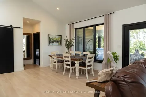 16 Forman Street Brant ON N0E 1R0