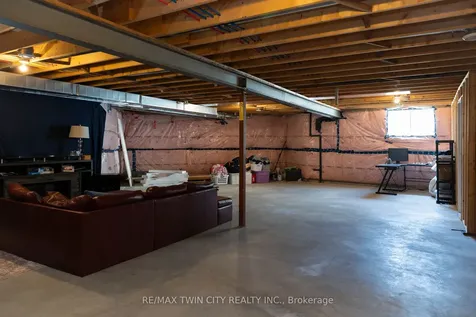 16 Forman Street Brant ON N0E 1R0