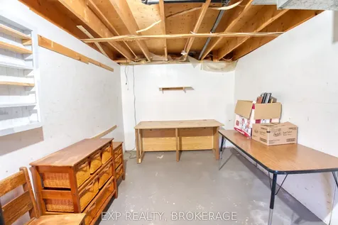 2281 Upper Flinton Road Addington Highlands ON K0H 1P0