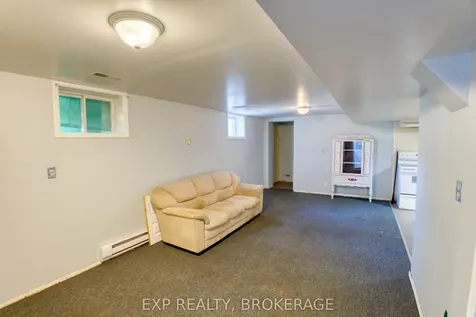 2281 Upper Flinton Road Addington Highlands ON K0H 1P0