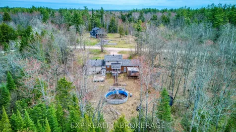 2281 Upper Flinton Road Addington Highlands ON K0H 1P0