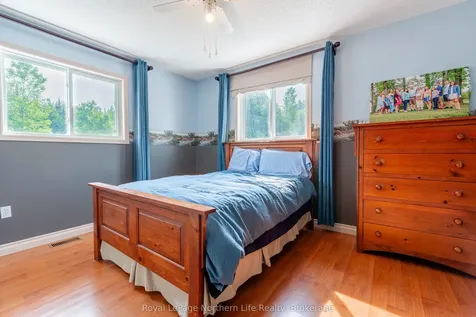 13 Sunnyside Road Bonfield ON P0H 1K0