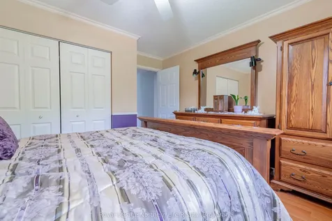 13 Sunnyside Road Bonfield ON P0H 1K0
