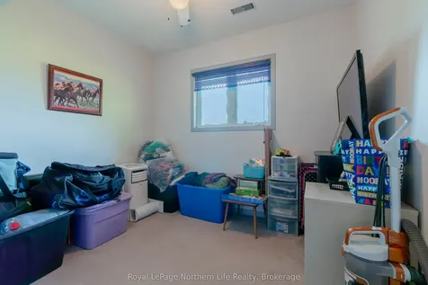 13 Sunnyside Road Bonfield ON P0H 1K0
