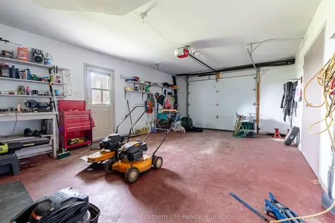 13 Sunnyside Road Bonfield ON P0H 1K0