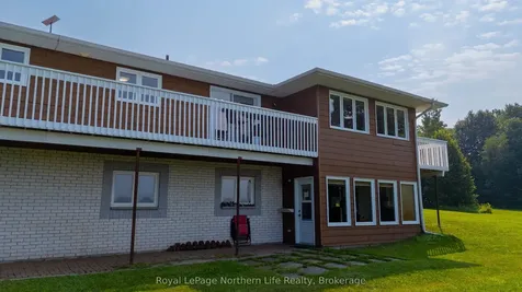 13 Sunnyside Road Bonfield ON P0H 1K0