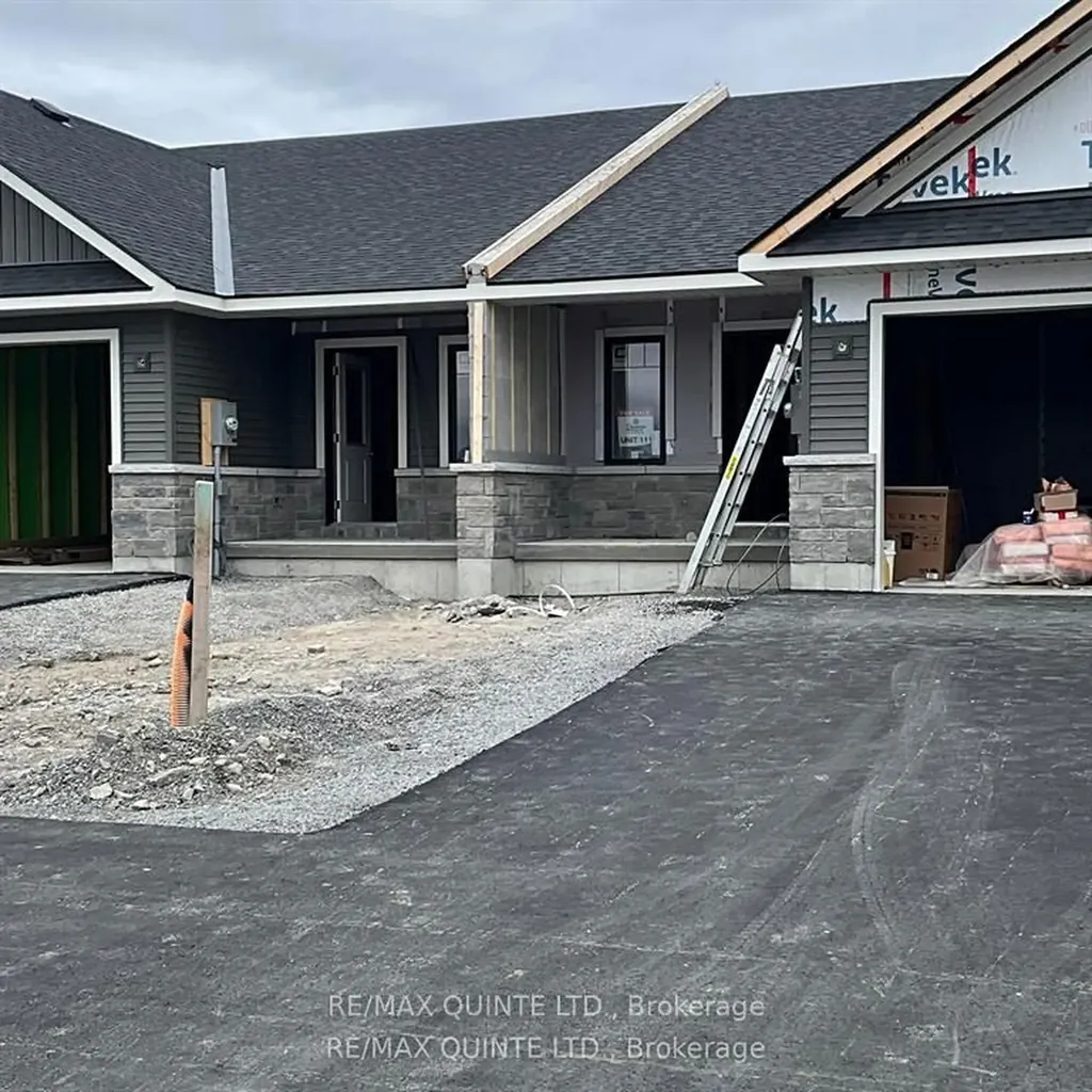 55 Sandhu Crescent Belleville ON K8P 0G7