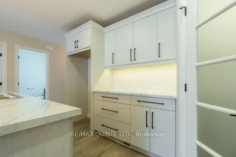 55 Sandhu Crescent Belleville ON K8P 0G7