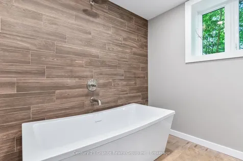 1012 Redner Road Algonquin Highlands ON K0M 1S0