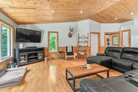 1012 Redner Road Algonquin Highlands ON K0M 1S0