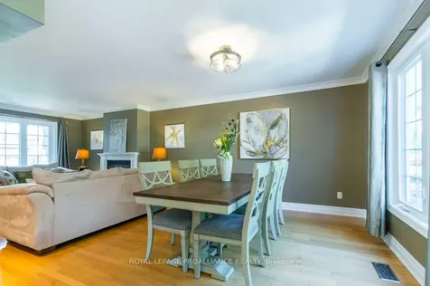 14 Sherwood Crescent Belleville ON K8P 5G1